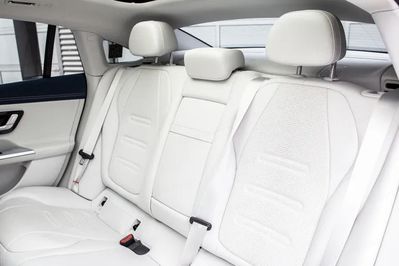 Mercedes EQE AMG 43 90.5kWh 4-Matic+