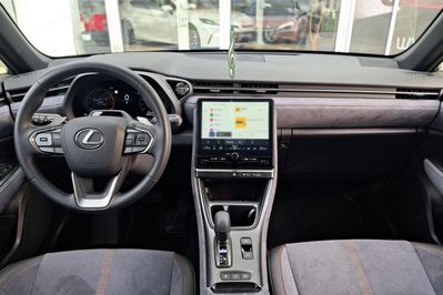 Lexus LBX 1.5 Hybrid Cool