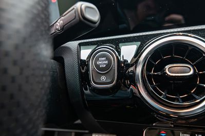 Mercedes Klasa A A 180 7G-DCT