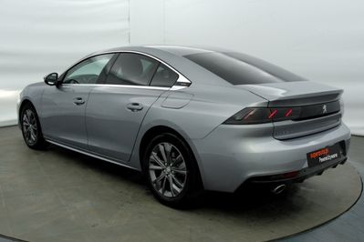 Peugeot 508 1.0 Hybrid BSG
