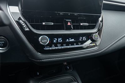 Toyota Corolla Style 1.8 Hybrid