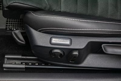 Volkswagen Passat 2.0 TSI Elegance DSG