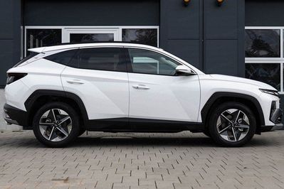 Hyundai Tucson 1.6 T-GDi HEV Smart 2WD aut