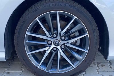 Toyota Camry 2.5 Hybrid Executive Cvt