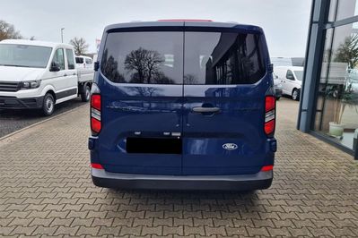 Ford Transit Custom Kombi M1 320 L2H1 Trend A8