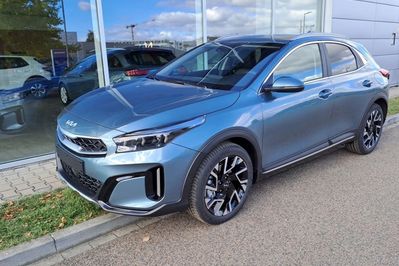 Kia XCeed 1.5 T-GDI Business Line DCT