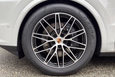 Porsche Cayenne Coupe Black Edition