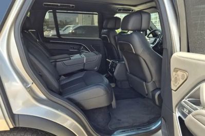 Land Rover Range Rover P460e PHEV LWB Autobiography