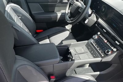 Hyundai Santa Fe 1.6 T-GDI PHEV Calligraphy 4WD aut 6os.