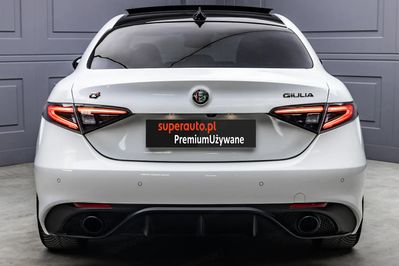 Alfa Romeo Giulia Turbo Veloce Q4 aut