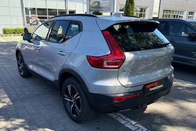 Volvo XC40 B3 Plus Dark