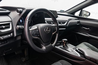Lexus UX 200 2.0 2WD