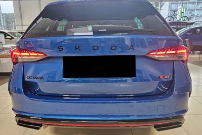 Skoda Octavia RS 2.0 TSI DSG