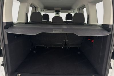 Ford Tourneo Connect 2.0 Ecoblue Titanium