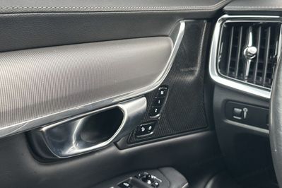 Volvo S90 D5 AWD R-Design