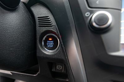 Toyota Avensis 2.0 D-4D Premium