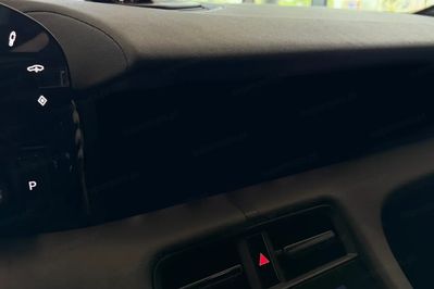 Porsche Taycan 4 Black Edition