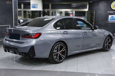 BMW Seria 3 330i xDrive M Sport