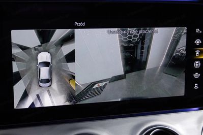 Mercedes Klasa E 220 d 4MATIC AMG Line