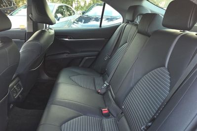 Toyota Camry 2.5 Hybrid Prestige