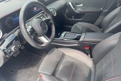 Mercedes CLA Shooting Brake 180 AMG Line