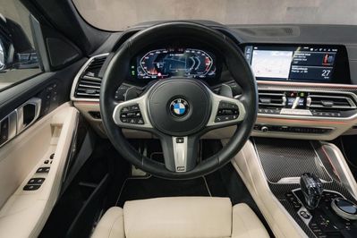 BMW X6 M50i xDrive