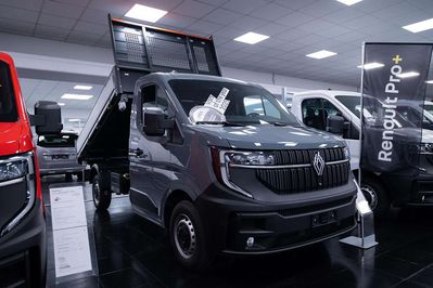 Renault Master L4 Wywrotka RWD-DBL