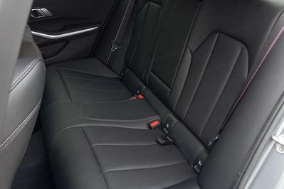 BMW Seria 3 330i xDrive M Sport sport-aut