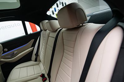 Mercedes Klasa E 220 d 4-Matic