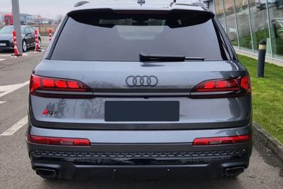 Audi Q7 50 TDI quattro S Line