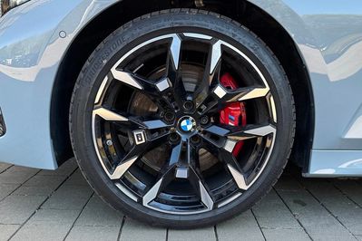 BMW Seria 3 330d xDrive M Sport