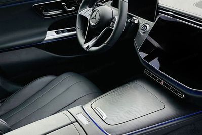 Mercedes Klasa E 200 4-Matic Avantgarde