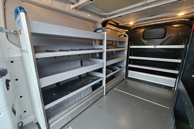 Ford Transit Custom L2H1 Zabudowa Warsztatowa