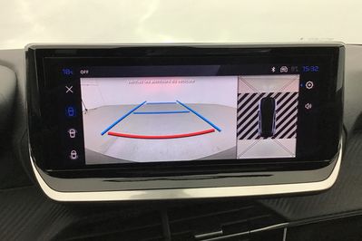 Peugeot 208 ALLURE 1.2 mHEV e-DCS6