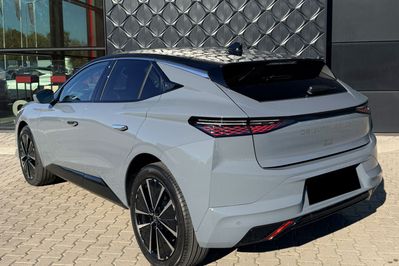 DS N°4 E-Tense Étoile Alcantara  58.3kWh