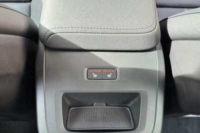 Volvo XC60 B5 B AWD Plus Dark
