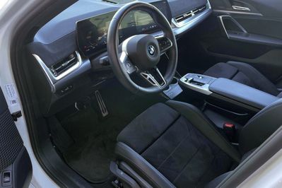 BMW iX2 xDrive30 M Sport