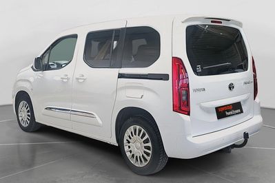 Toyota Proace City Verso L1H1 Business
