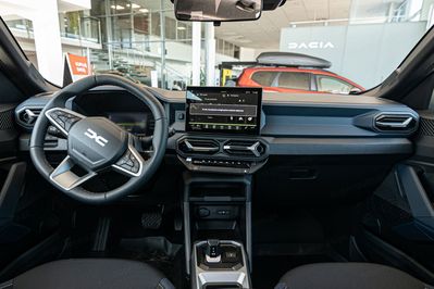 Dacia Bigster Expression 1.8 Full Hybrid