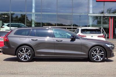 Volvo V60 B4 D Plus Dark