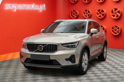 Volvo XC40 B4 AWD Plus Bright