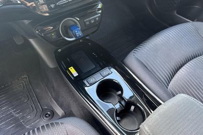 Toyota Prius Executive 1.8 Plug-in  Hybrid