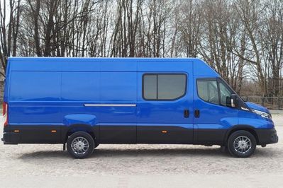 Iveco Daily 35S18 MR’22 V H2 Hi-Matic