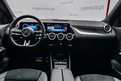 Mercedes GLA 200  AMG Line