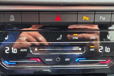 Volkswagen T-ROC 1.5 Tsi Life