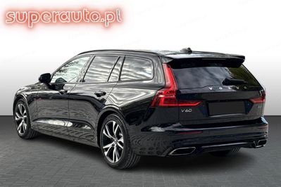 Volvo V60 B3 B R-Design