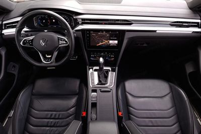 Volkswagen Arteon 2.0 TDI 4Motion R-Line DSG