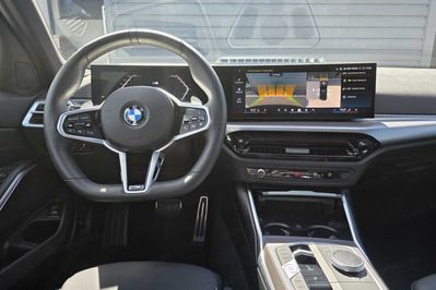 BMW Seria 3 330i xDrive M Sport aut