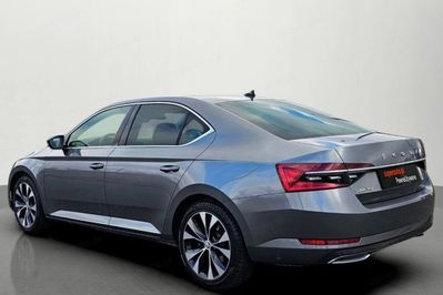 Skoda Superb 2.0 TSI L&K DSG