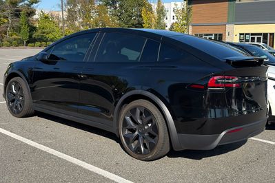 Tesla Model X AWD